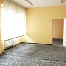 Zobacz zdjęcie: PKS Bolesławiec wynajmie: halę, plac i pomieszczenia biurowe