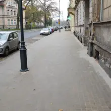 Zobacz zdjęcie: Nowy chodnik i nowe latarnie na Komuny Paryskiej