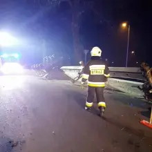 Zobacz zdjęcie: Ciężarówka wypadła z drogi koło Ocic