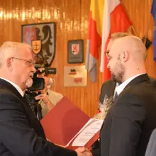 Zobacz zdjęcie: Będzie nowy ambulans. Wojewoda ponownie wsparł nasz szpital