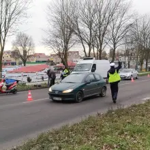 Zobacz zdjęcie: Bohaterów Getta: Motorowerzysta potrącony przez busa na niemieckich blachach