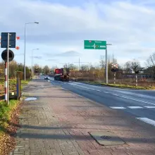 Zobacz zdjęcie: Bezpieczniej przy Cieszkowskiego. Wyrwy zlikwidowane
