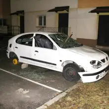 Zobacz zdjęcie: Wrak przy II LO nadal straszy
