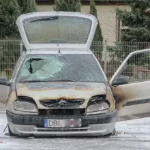 Zobacz zdjęcie: Pożar auta przy Tysiąclecia