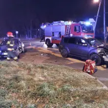 Zobacz zdjęcie: Zderzenie dwóch aut na skrzyżowaniu Lubańskiej ze Śluzową
