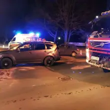 Zobacz zdjęcie: Zderzenie dwóch aut na skrzyżowaniu Lubańskiej ze Śluzową