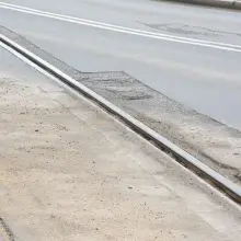Zobacz zdjęcie: Niebezpiecznie przy Cieszkowskiego. Wyrwy kontratakują!