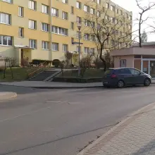 Zobacz zdjęcie: Zakaz postoju przy ulicy Bielskiej w Bolesławcu?