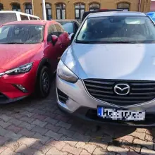 Zobacz zdjęcie: Dzielnicowi odzyskali dwie skradzione w Niemczech Mazdy