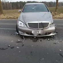 Zobacz zdjęcie: Wypadek koło Brzeźnika. Jedna osoba ranna