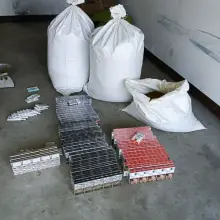 Zobacz zdjęcie: Handlował nielegalnym tytoniem. Wpadł z 550 paczkami papierosów i 50 kg krajanki