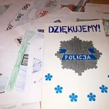 Zobacz zdjęcie: Dzielnicowi edukują dzieci i młodzież