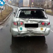 Zobacz zdjęcie: Tir najechał na tył Mazdy. Kierowca ciężarówki z 300-zł mandatem