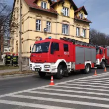 Zobacz zdjęcie: Akcja straży na Wesołej. Dwie osoby poszkodowane