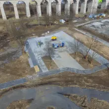 Zobacz zdjęcie: Zagospodarowują teren nad Bobrem. Trwają intensywne prace