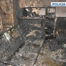 Zobacz zdjęcie: Policjanci uratowali życie mężczyznom uwięzionym w płonącej kamienicy