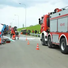 Переглянути фотографію: Наші пожежники на видовищних навчаннях на S3