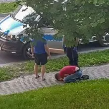 Zobacz zdjęcie: Pościg za pijanym Słoweńcem na ulicach Bolesławca. Na zdjęciu zatrzymany Chorwat