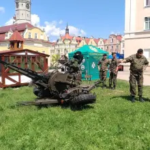 Zobacz zdjęcie: Pokaz sprzętu wojskowego na bolesławieckim Rynku