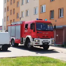 Zobacz zdjęcie: Akcja straży pożarnej w wieżowcu przy Gałczyńskiego