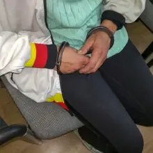 Zobacz zdjęcie: Pchnęła znajomego nożem. Bolesławianka aresztowana na 3 miesiące