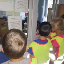 Zobacz zdjęcie: Przedszkolaki z Brzeźnika odwiedziły bolesławieckich policjantów