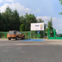 Zobacz zdjęcie: Parking przy cmentarzu jednak tylko dla odwiedzających nekropolię