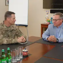 Zobacz zdjęcie: Nowy szef żołnierzy US Army z wizytą w bolesławieckim ratuszu