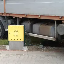 Zobacz zdjęcie: Ciężarówka wjechała w budynek