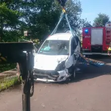 Zobacz zdjęcie: Samochód wpadł do rzeki