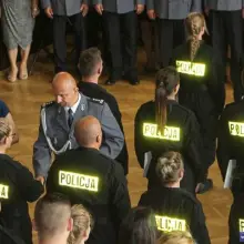 Zobacz zdjęcie: Nowi dolnośląscy policjanci już po ślubowaniu