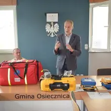 Zobacz zdjęcie: Strażacy ochotnicy z gminy Osiecznica z nowym sprzętem
