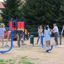 Zobacz zdjęcie: Nowy plac zabaw koło cmentarza
