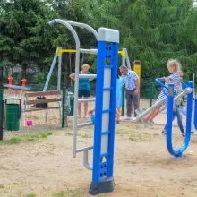 Zobacz zdjęcie: Nowy plac zabaw koło cmentarza