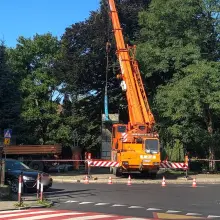 Zobacz zdjęcie: Pomnik przy skwerze 100-lecia Odzyskania Niepodległości zdemontowany