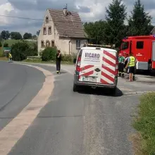 Zobacz zdjęcie: Tłusta plama na drodze z Sędzimirowa do Warty Bolesławieckiej