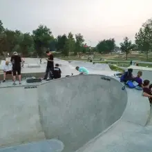 Zobacz zdjęcie: Skatepark koło wiaduktu w Bolesławcu