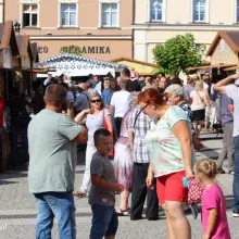 Zobacz zdjęcie: Na bolesławieckim Rynku trwają targi ceramiki