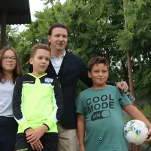 Zobacz zdjęcie: Radosław Majdan na Gminnym Festiwalu Sportu