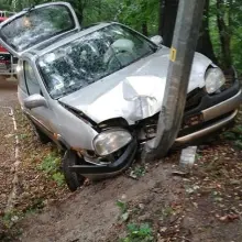 Zobacz zdjęcie: Wypadek między Osiecznicą a Kliczkowem, jedna osoba w szpitalu