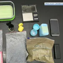 Zobacz zdjęcie: Diler wpadł, gdy przewoził dużą ilość narkotyków. Miał przy sobie 7 tys. zł