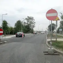 Zobacz zdjęcie: Nagminnie łamią zakaz wjazdu na rondo w Kruszynie