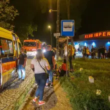 Zobacz zdjęcie: Agresywny mężczyzna wyjął pojemnik z gazem i strzelił w stronę wejścia do klubu