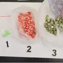 Zobacz zdjęcie: Diler wpadł z 4 tysiącami porcji różnych narkotyków i 300 tabletkami ecstasy
