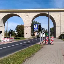 Zobacz zdjęcie: Będzie bezpieczniej przy Wiadukt Plaza! Powstaje przejście dla pieszych