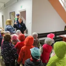 Zobacz zdjęcie: Przedszkolaki opanowały bolesławiecką komendę policji