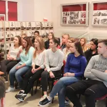 Zobacz zdjęcie: Klasa hotelarska w Paryżu wirtualnie z Grażyną Hanaf