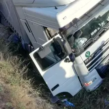 Zobacz zdjęcie: Pijany kierowca tira wjechał do rowu. Białorusin miał... prawie 3 promile