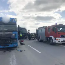 Zobacz zdjęcie: Karambol na A4. Jedna osoba zginęła, trzy są ranne