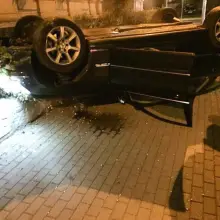 Zobacz zdjęcie: Dachowanie na Komuny Paryskiej